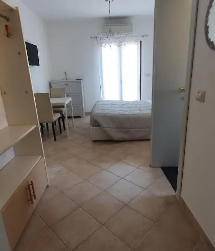 Bed and breakfast Orchidea 3*