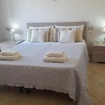 Nocleg ze śniadaniem Orchidea Olbia